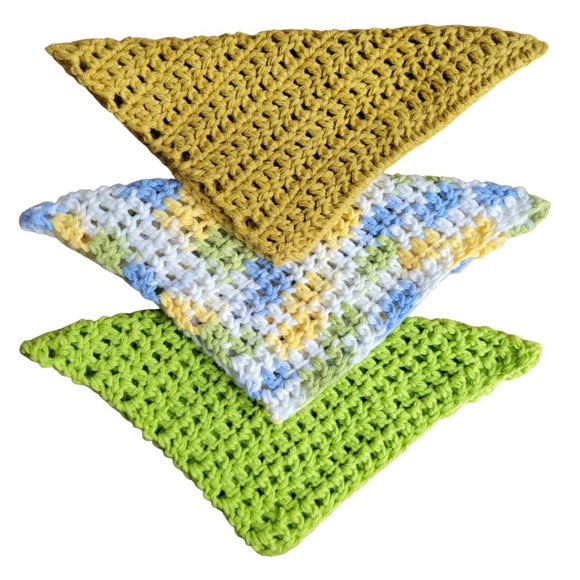 HANDMADE Crochet Washcloths Set of 3 Expertly Created with a Hook and Ya… - Picture 4 of 6